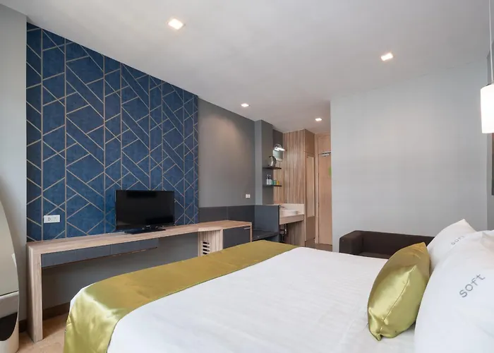 Icheck Inn Gems Center Silom