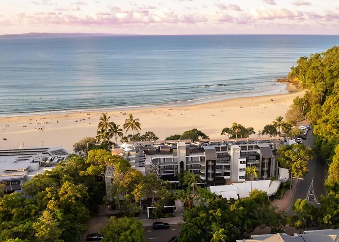 Design hotel Netanya Noosa Beachfront