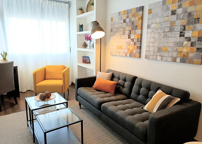 Alquiler de vacaciones: DFLAT Escultor Madrid Apartments