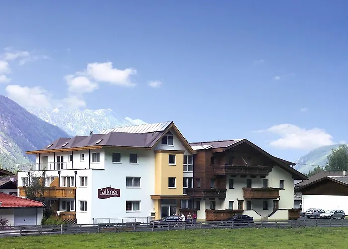 Ferienvermietung: Falkner Appartement Resort