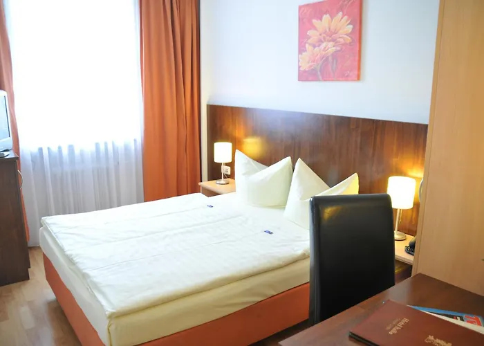 Hotel sulla spiaggia: Hotel Italia