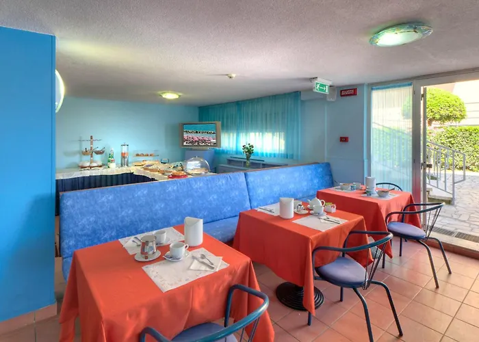 Hotel 3 stelle: Hotel Giannino