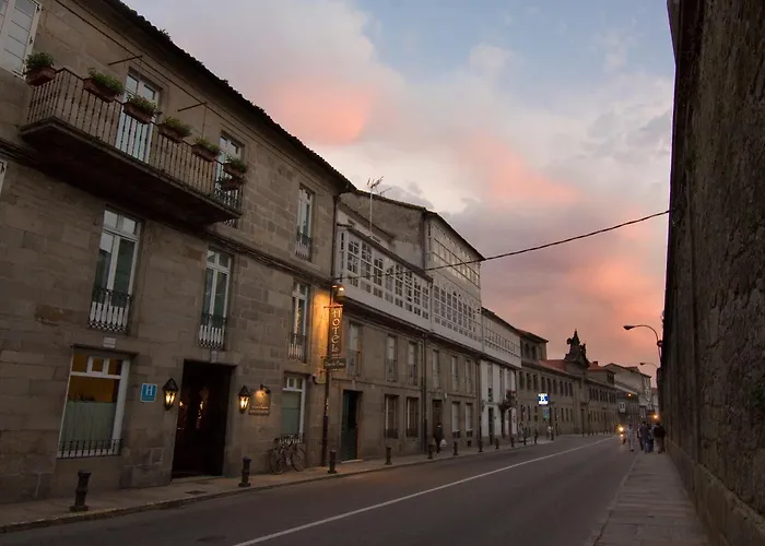 Virxe Da Cerca By Pousadas De Compostela