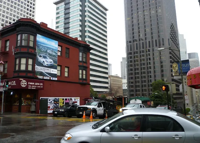 Motel: Grant Plaza Hotel
