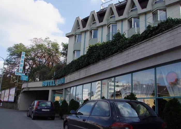 Resort: Hotel Bara Budapest