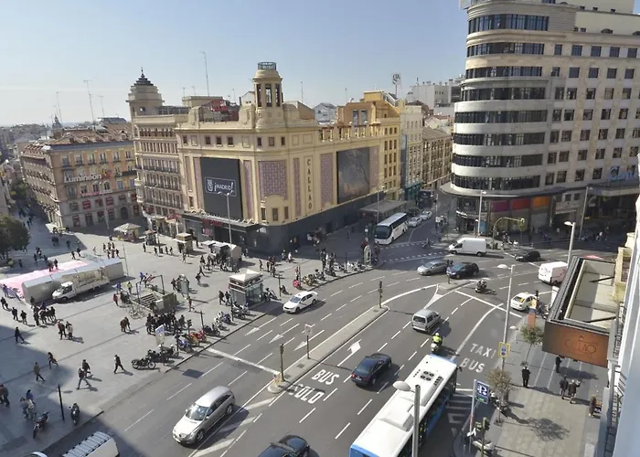  Hostal Valencia Madrid