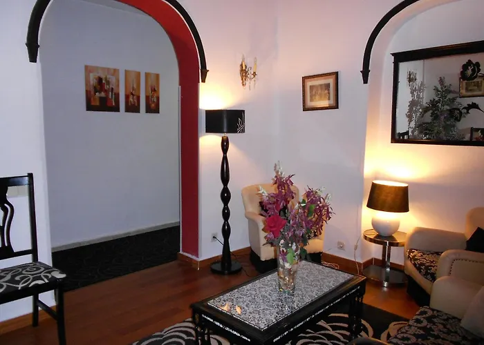  Hostal Valencia Madrid