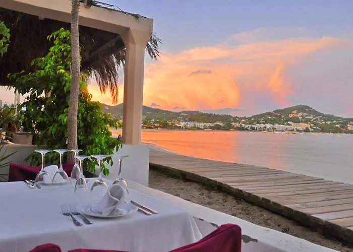  Hostal Talamanca