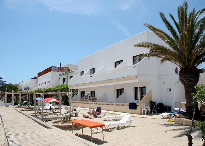  Hostal Talamanca