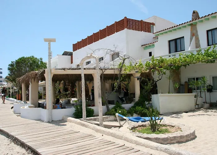  Hostal Talamanca