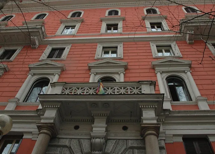 Pet Friendly hotel: Cesar Palace Guesthouse