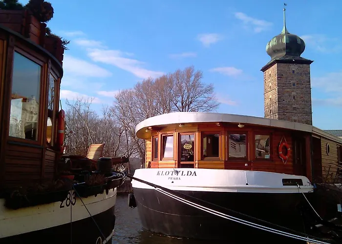 Boat Hotel Matylda