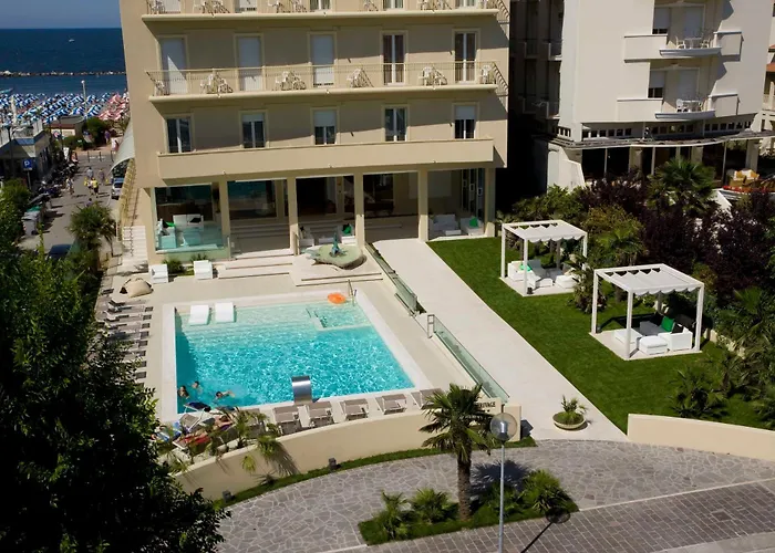 4 sterren hotel: Hotel Beaurivage