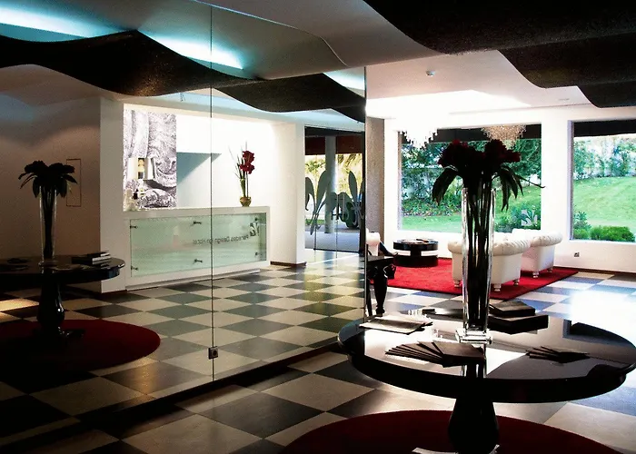 Hotel: Paredes Design Hotel