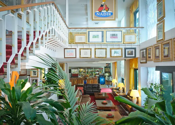 Resort: Hotel Nadir