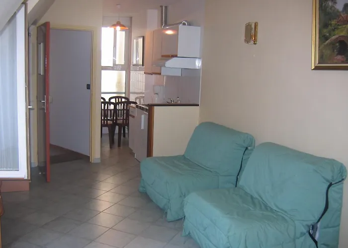 Hotel Ferney Republique