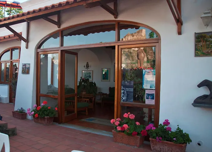 Resort: Hotel Villa Antonio