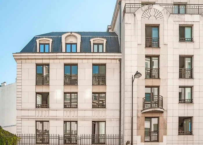 The Hostels Adveniat Paris