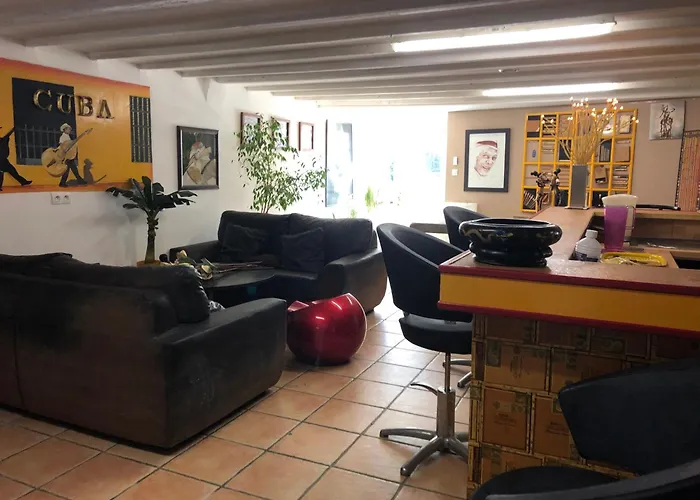 Hôtel accueillant les animaux: LE HAVANA-Maison d'hotes