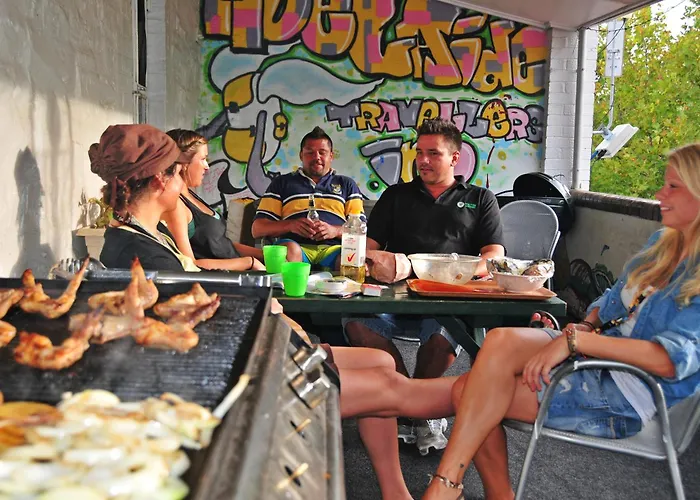Hostel: Adelaide Travellers Inn Backpackers Hostel