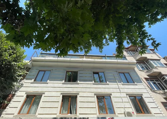Rozza Hotel