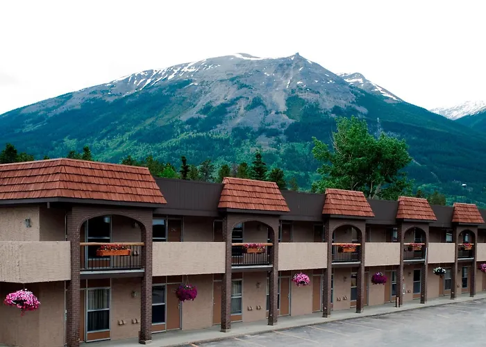 Villa avec piscine: Maligne Lodge