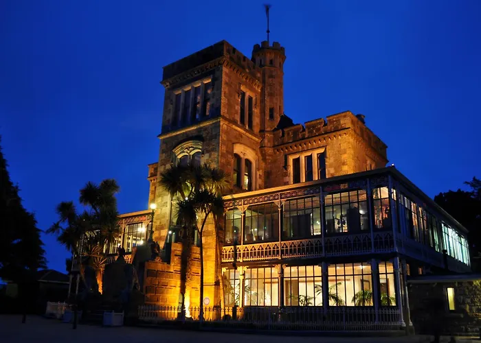 Larnach Lodge & Stable Stay