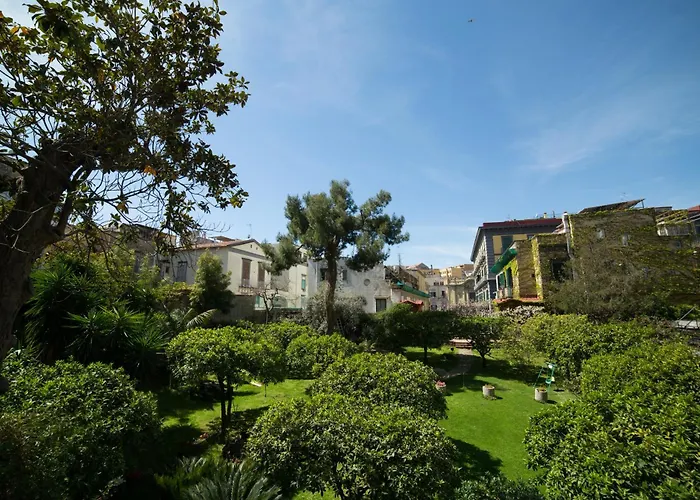 Bellini House By House In Naples