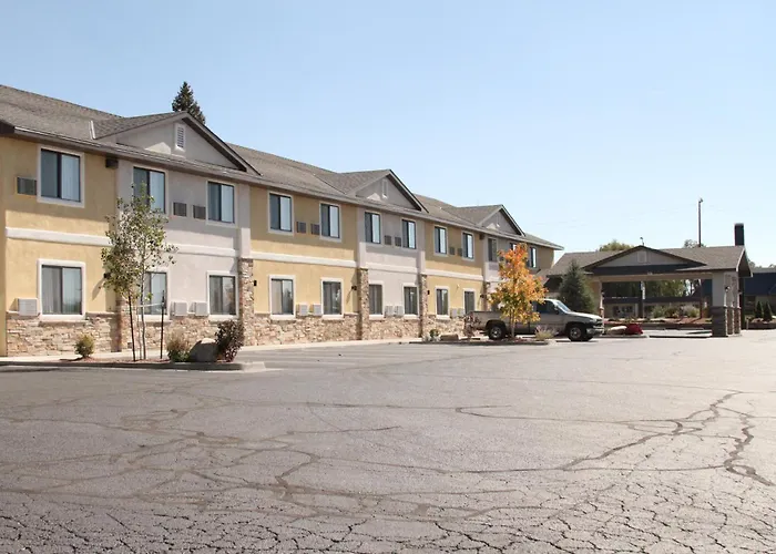 Motel: Super 8 By Wyndham Montrose