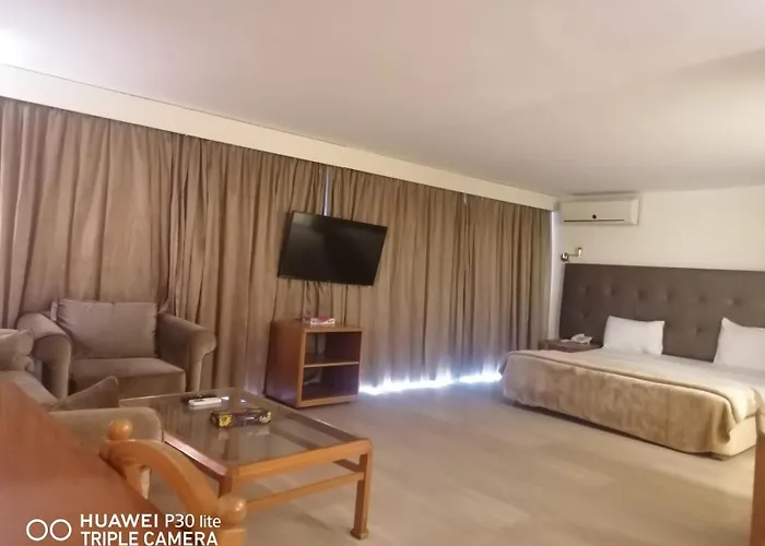Cheap hotels Charles