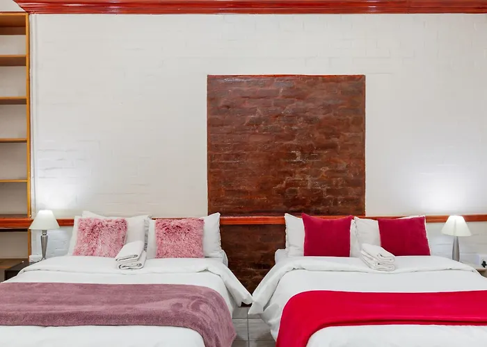 Cape Palm Royal Guest House