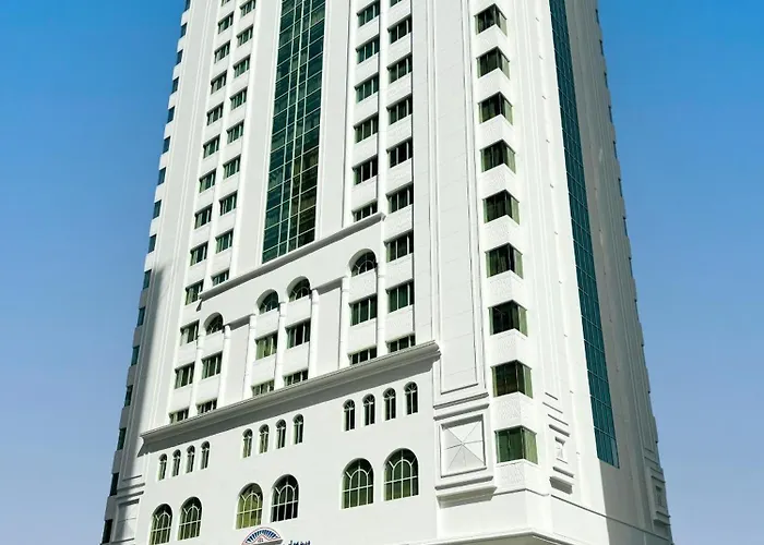 Howard Johnson By Wyndham Downtown