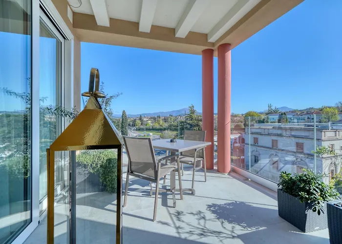  Palazzo Della Scala Spa Suites & Apartments
