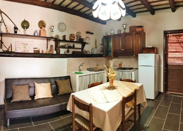 Hotel vicino al College: Appartamenti Fior Di Loto