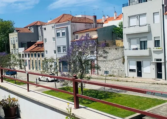 Invicta Guest House