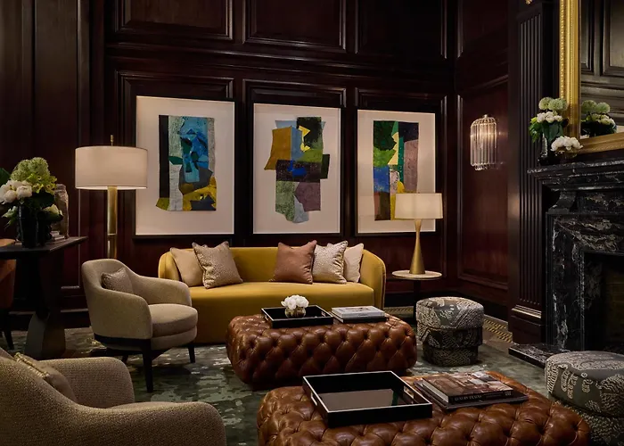 Ski hotel: Rosewood Hotel Georgia