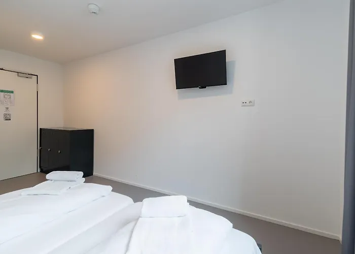 Nena