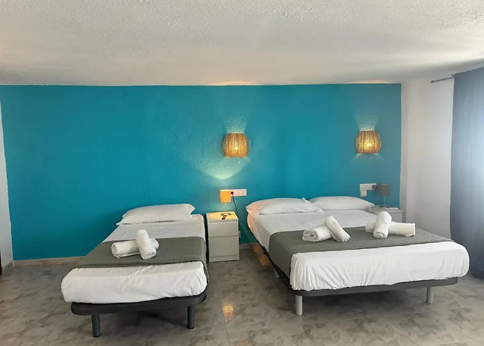 Guest house: Barraca Suites
