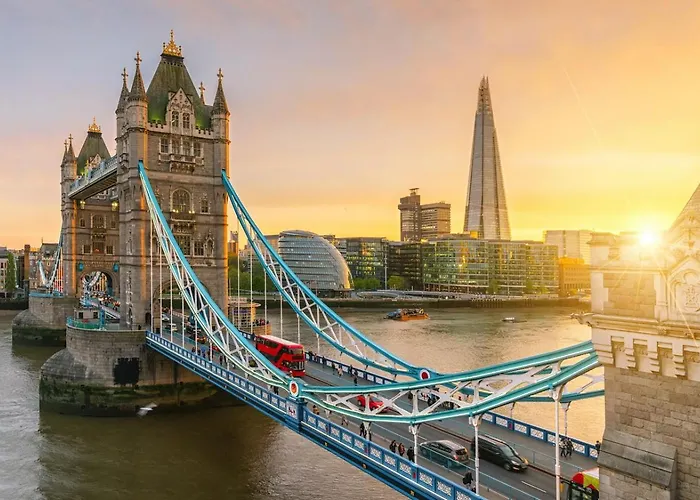 Tower Bridge Rainbow Suites