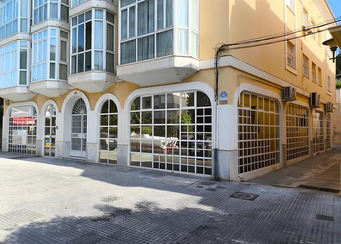 Hostel: Hostel Sorolla Playa