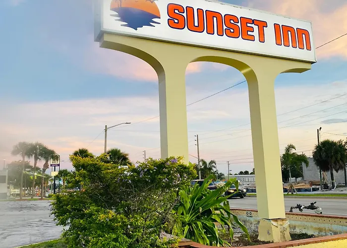 Motel: Sunset Inn- Fort Pierce, Fl