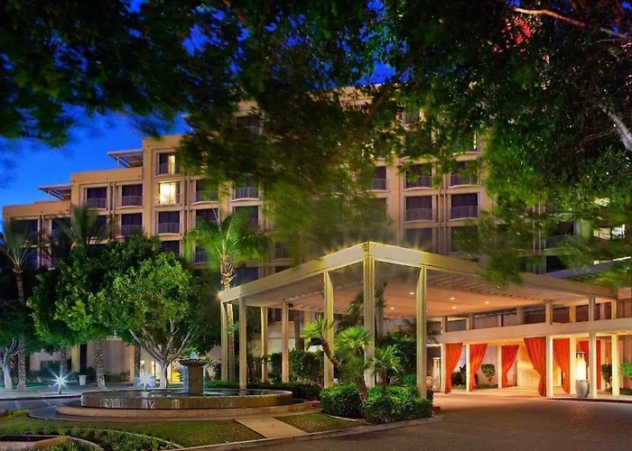 3 star hotels Sheraton Crescent