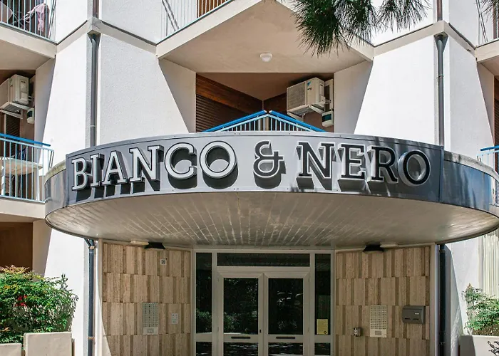 Appartamenti Bianco Nero