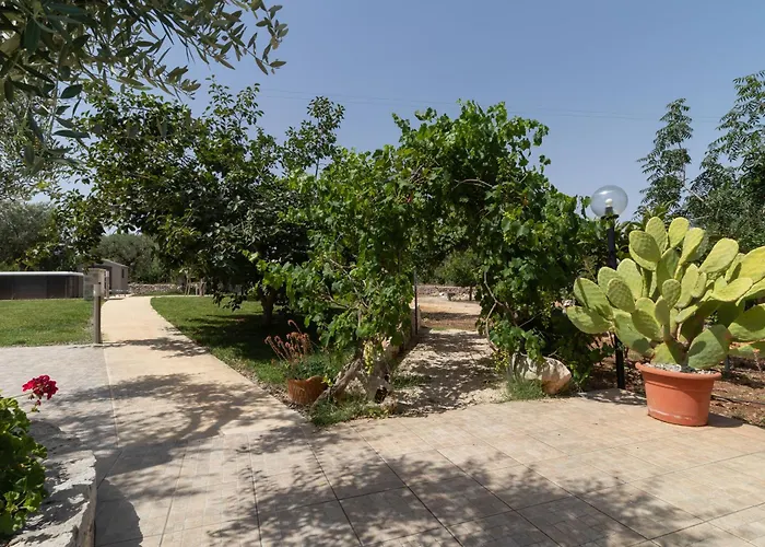 Hotel con piscina: Corallo House