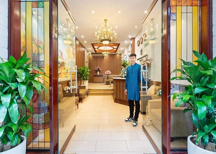 Hanoi Old Quarter Hotel & Travel