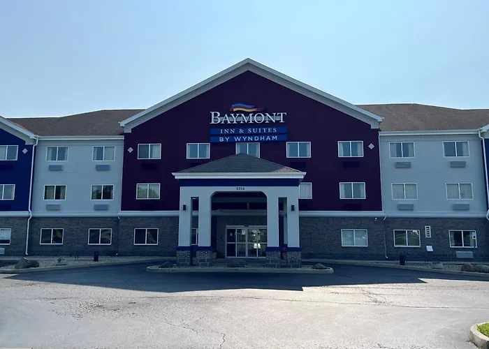 Cheap hotel: Baymont By Wyndham Indianapolis Northeast