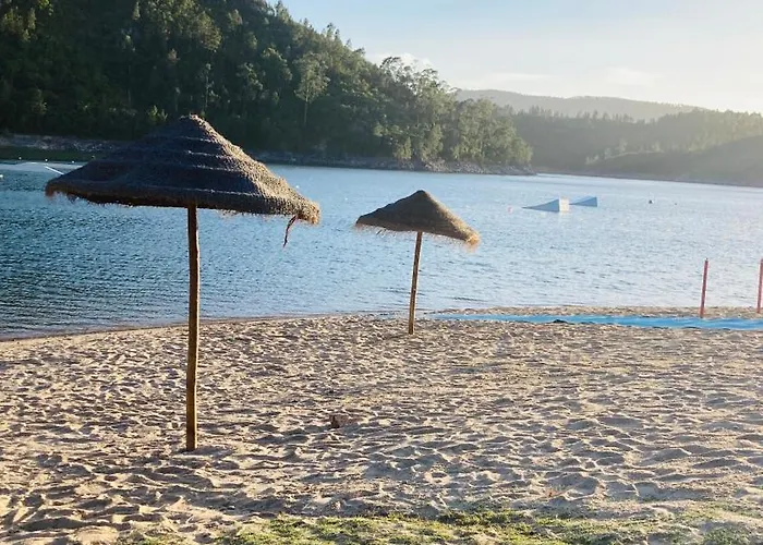 Riverlake House - Frente Ao Lago E Com Jardim