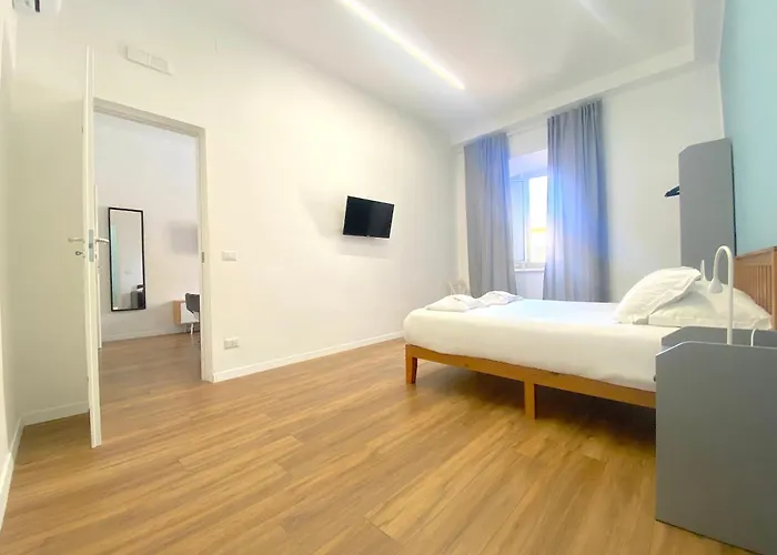 Lexie Suites