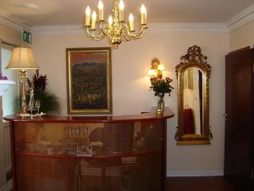 Hotel Phoenix