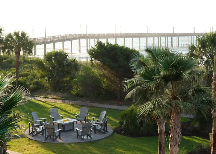 Pet Friendly hotel: Doubletree Resort By Hilton Myrtle Beach Oceanfront